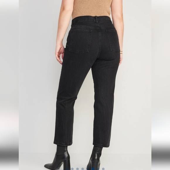 Old Navy High-Waisted Button-Fly Slouchy Straight Black-Wash Jeans Black Size 16 - Picture 8 of 9